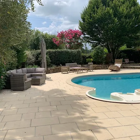 Oda ve Kahvaltı Lartigue Aignan